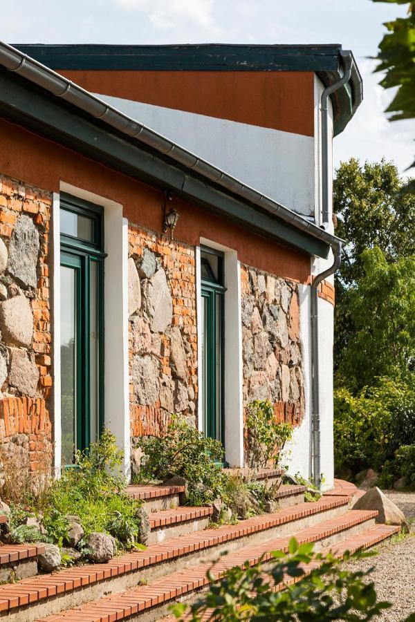 Naturnahes, Neu Moebl.Apartment, Hundefreundlich Neu Gaarz Exterior photo